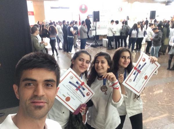 Okulumuz Öğrencilerinden Uluslar arası İstanbul Culinary Cup etkinlikleri´nde 3. lük