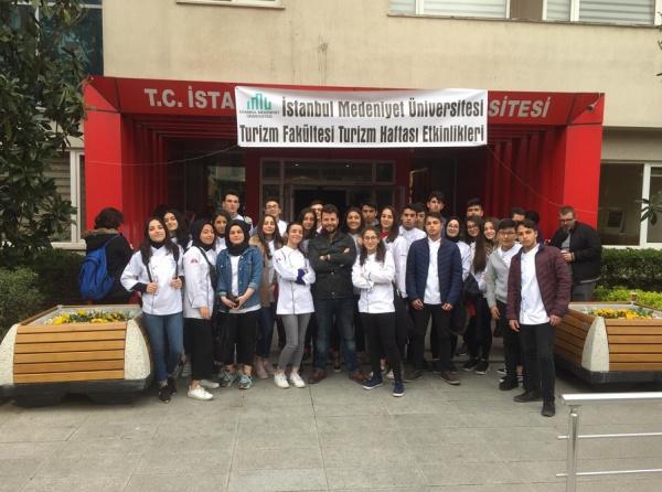 Okulumuz İstanbul Medeniyet Üniversitesi nin Turizm Haftası Etkinliklerine Katıldı